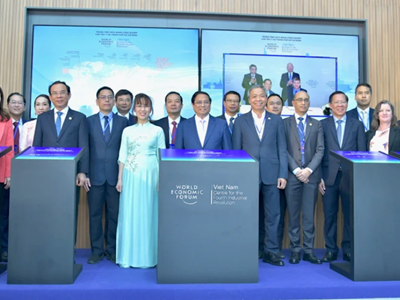  Thủ tướng dự khánh thành Trung tâm Cách mạng công nghiệp 4.0 tại TP.HCM