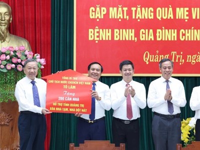 Tổng Bí thư, Chủ tịch nước làm việc với Ban Thường vụ Tỉnh ủy Quảng Trị, tri ân người có công với cách mạng