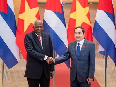 Chủ tịch Quốc hội Trần Thanh Mẫn đón và hội đàm với Chủ tịch Quốc hội Chính quyền Nhân dân Cuba