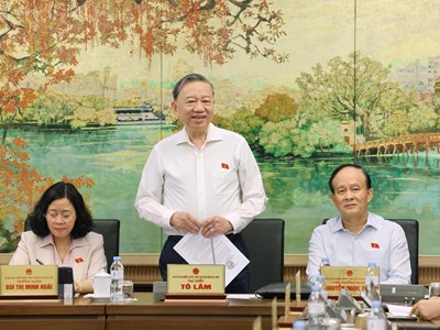 Việc đầu tiên khi nhắc đến đào tạo là nhắc đến vai trò của người thầy