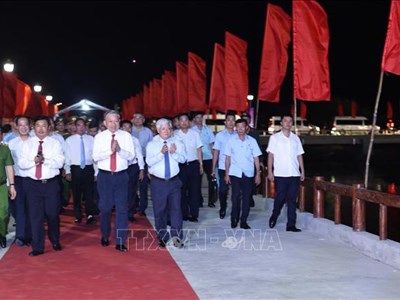 Tổng Bí thư dự Cầu truyền hình kỷ niệm 70 năm sự kiện tập kết ra Bắc