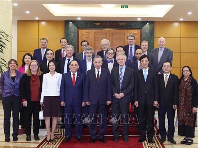 Tổng Bí thư Tô Lâm tiếp các nhà khoa học, chuyên gia quốc tế dự Lễ trao Giải thưởng VinFuture lần thứ 4