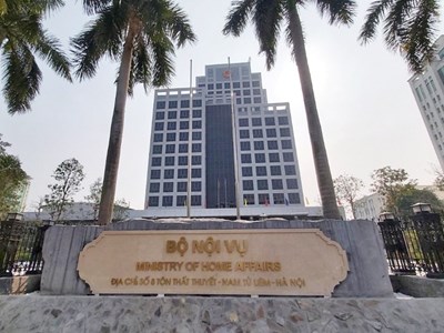 Hướng dẫn cách tính chế độ với cán bộ thuộc diện tinh gọn bộ máy