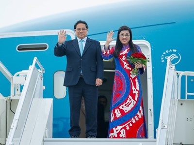 Thủ tướng Phạm Minh Chính bắt đầu thăm chính thức Cộng hoà Czech