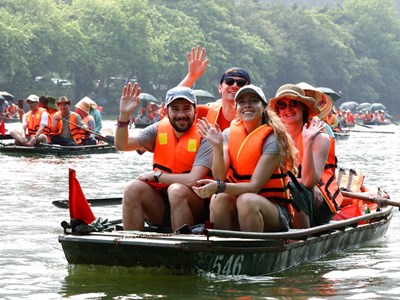 Việt Nam miễn thị thực nhập cảnh cho công dân 12 nước