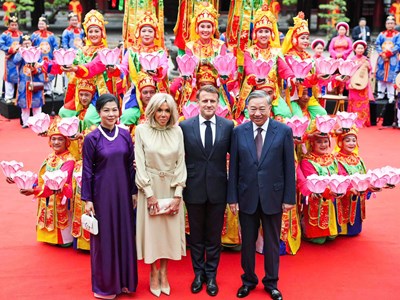 Tổng thống Pháp bày tỏ ngưỡng mộ nền văn hiến, văn hóa của Việt Nam