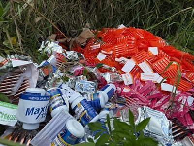 Quyết liệt ngăn chặn, xử lý thuốc giả, thực phẩm giả, mỹ phẩm giả