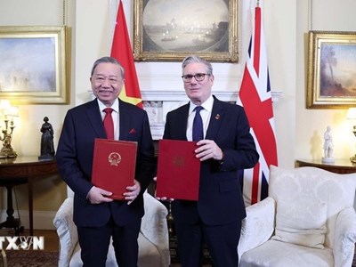 Việt Nam – Anh nâng cấp lên Đối tác Chiến lược toàn diện, tăng cường hợp tác văn hóa, thể thao, du lịch