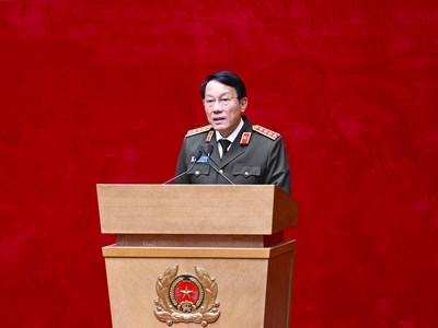 Triển khai mạnh mẽ phong trào thi đua “Ba nhất” trong Công an nhân dân