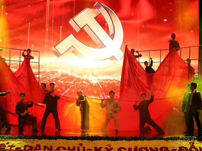 Phát động phong trào thi đua 70 ngày cao điểm tăng tốc, bứt phá, lập thành tích thiết thực chào mừng Đại hội Đảng