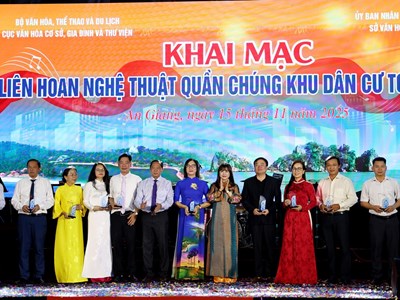 Khai mạc Liên hoan Nghệ thuật quần chúng khu dân cư toàn quốc 2025