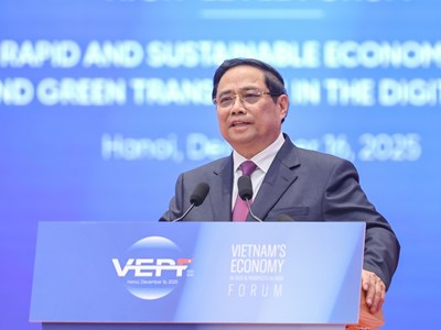 Thủ tướng chủ trì phiên toàn thể cấp cao Diễn đàn Kinh tế Việt Nam 2025