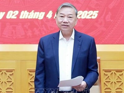 Quân đội nhân dân vững bước dưới lá cờ Đảng quang vinh