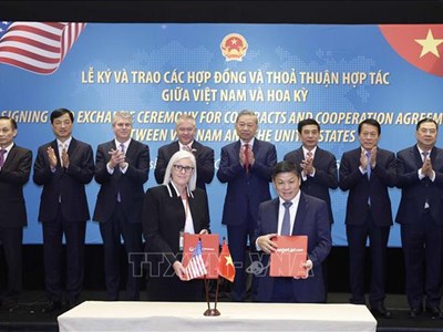 Tổng Bí thư Tô Lâm chứng kiến lễ ký và trao các thoả thuận hợp tác giữa Việt Nam và Hoa Kỳ