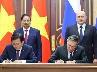 Việt Nam - Nga  triển khai hiệu quả các dự án dầu khí, hợp tác xây dựng Nhà máy điện hạt nhân