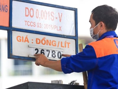 Đề xuất quy định về chi tạm ứng cho Quỹ bình ổn giá xăng dầu