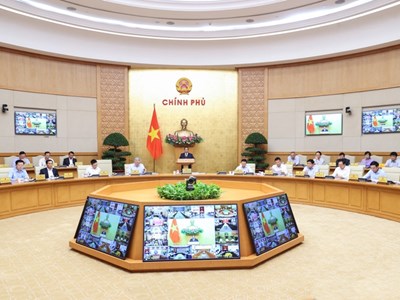 Kiên định mục tiêu giữ vững ổn định kinh tế vĩ mô, tăng cường huy động các nguồn lực cho phát triển