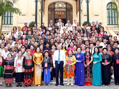 Giữ gìn văn hóa các dân tộc không chỉ là bảo tồn di sản, mà còn giữ gìn nền tảng tinh thần của xã hội