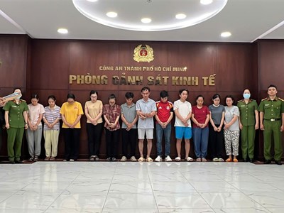 Khởi tố băng nhóm mua bán trái phép hóa đơn trị giá hàng ngàn tỉ đồng