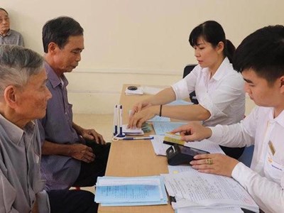 Từ 1.7, lương hưu, trợ cấp bảo hiểm xã hội và trợ cấp hằng tháng được điều chỉnh tăng 8%