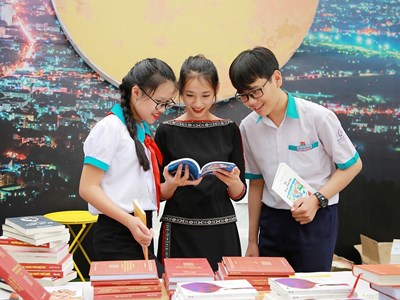 Phát triển ngành Xuất bản trở thành bộ phận quan trọng của công nghiệp văn hóa