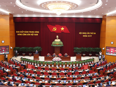 Thông cáo báo chí về ngày làm việc thứ nhất Hội nghị Trung ương 3 khoá XIV
