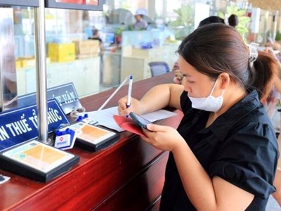 Từ ngày 21.7, thông đồng, bao che người nộp thuế nhằm ngăn cản cơ quan thuế xác minh thông tin bị phạt tới 100 triệu đồng
