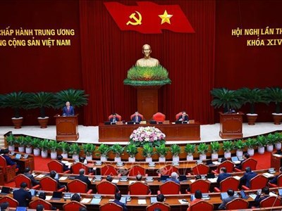  Ngày làm việc thứ ba của Hội nghị Trung ương 3