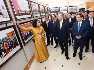 Giữ mạch nguồn, mở nguồn sáng tạo - Sứ mệnh ngành Văn hoá trong kỷ nguyên mới