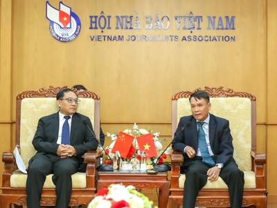 Giao lưu văn hóa, thúc đẩy hợp tác báo chí truyền thông 