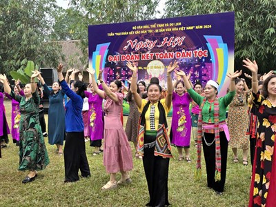 Tổ chức Ngày Văn hóa Việt Nam: Tạo điều kiện để người dân tham gia, sáng tạo và thụ hưởng 