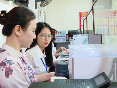 Không đồng nhất một vị trí việc làm với một cá nhân hoặc một chỉ tiêu biên chế