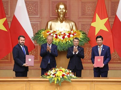 Việt Nam - Ba Lan thiết lập quan hệ Đối tác Chiến lược, thúc đẩy hợp tác du lịch