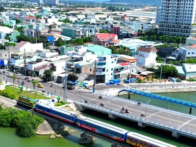 Bình Định ngăn chặn các hành vi ném đất đá lên tàu qua địa bàn tỉnh