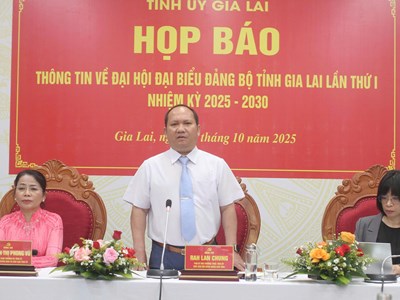 Gia Lai: Đại hội Đảng bộ tỉnh lần thứ I, đại biểu được tặng quà theo tinh thần tiết kiệm