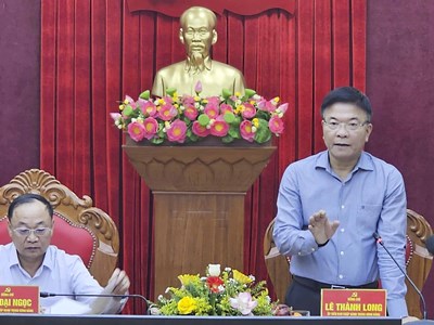 Phó Thủ tướng Lê Thành Long kiểm tra công tác khắc phục mưa lũ tại Gia Lai