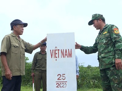 “Cột mốc sống” ở vùng biên viễn