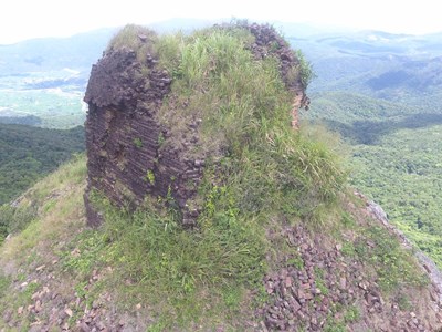 Hòn Vọng Phụ “cao nhất” Việt Nam được đầu tư 125 tỉ đồng làm đường kết nối phát triển du lịch
