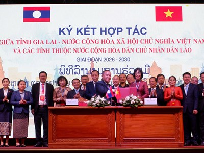 Gia Lai ký kết hợp tác với các tỉnh của Lào