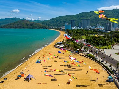 Gia Lai tổ chức Liên hoan diều nghệ thuật tại bãi biển Quy Nhơn