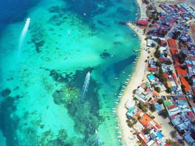 Bất ổn tại Venezuela gây xáo trộn du lịch và giao thông khu vực