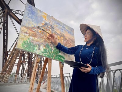 Văn Dương Thành: Vẽ hồn xuân Việt, nối nhịp văn hóa ra thế giới