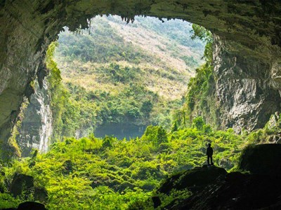 Hang Sơn Đoòng đã kín chỗ đến năm 2027