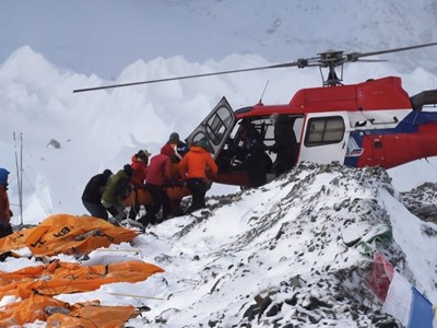 Bóc trần đường dây “đầu độc” du khách ở Everest