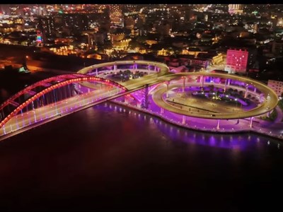 Đêm nghệ thuật “Nhịp sống thành phố” khép lại Lễ hội Hoa Phượng Đỏ 2026