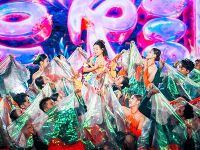 DIFF 2026 do Sun Group đồng hành tổ chức bước vào đêm 3: Nhật Bản và Ý kể chuyện “Văn hóa” bằng những màn pháo hoa “đã mắt, đã tai”