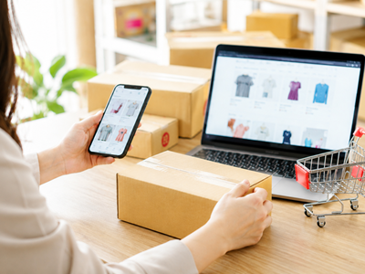 Phí sàn thương mại điện tử tăng: Shop nhỏ còn sống được nhờ giá rẻ?
