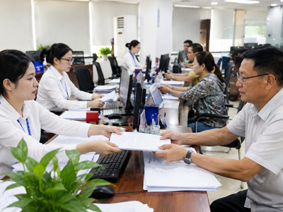 129 phường, xã TP.HCM làm việc sáng thứ Bảy từ ngày 10.7