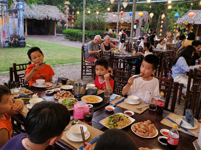 Cuối tháng 7: Du lịch ẩm thực vào mùa sôi động