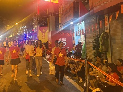 Kinh tế đêm: Thêm trải nghiệm để khách quốc tế không muốn đi ngủ sớm